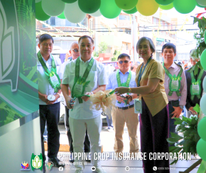Pres JCB ribbon cutting RO 6 (1)